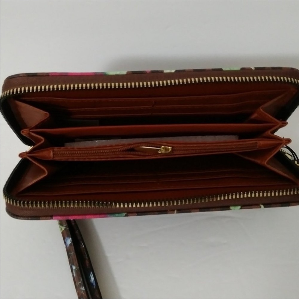 London Fog Adalia Signature Zip Around Wallet Wristlet New - Picture 6 of 10